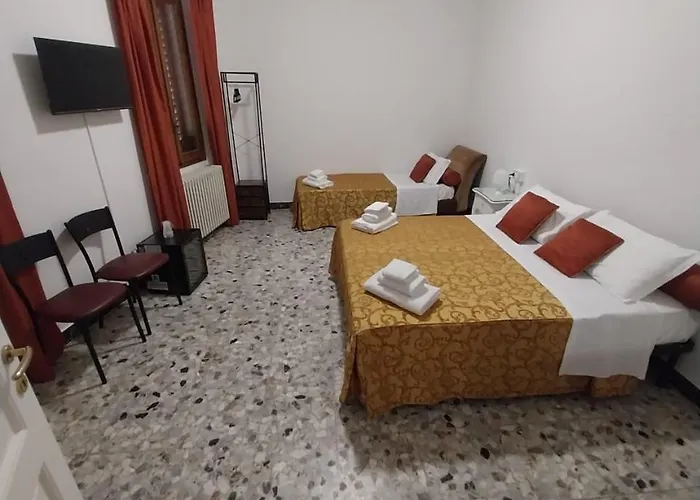 Montreal Hotel