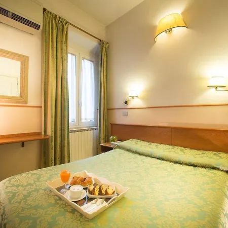 Montreal Hotel