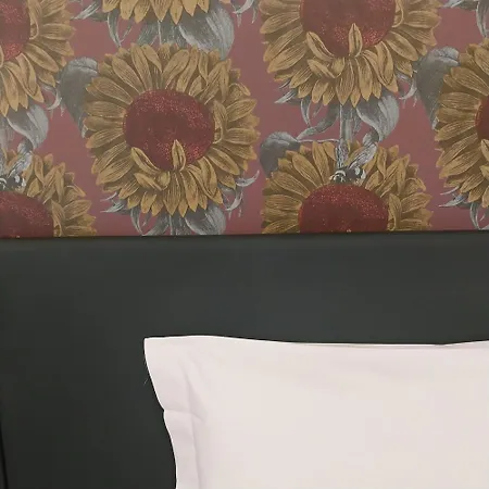 Montreal Otel