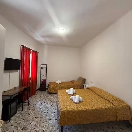 Hotel Montreal 3*