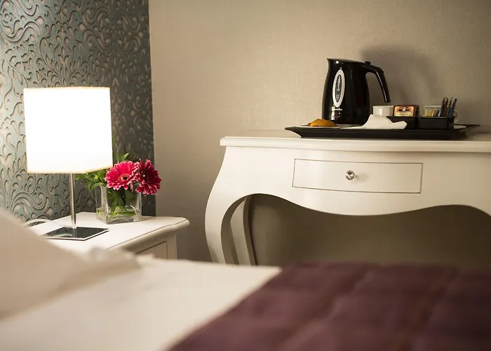 فندق Montreal 3*