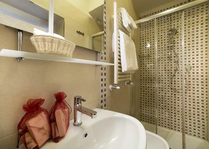 Montreal 3* فلورنس