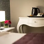 Отель Montreal 3*