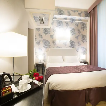 Montreal Hotel Florencja